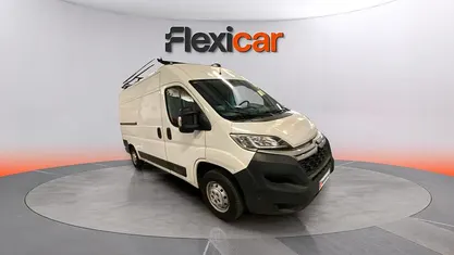 Usado Citroën Jumper 131 CV (96 kW) 2018 Blanco Monovolumen