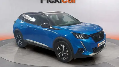 Usado Peugeot 2008 GT 131 CV (96 kW) 2021 Azul SUV