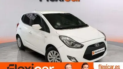 Usado Hyundai ix20 90 CV (66 kW) 2016 Blanco Utilitario