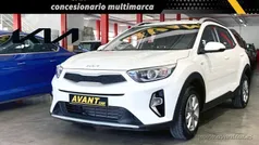 Usado 2020 Kia Stonic SUV | 14.900 € (Precio justo)