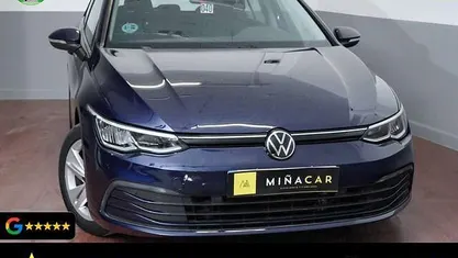 Blanco Usado 2021 VW Golf VIII Berlina | 17.850 € (Precio justo)