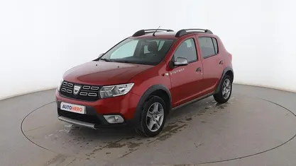 Rojo Usado 2020 Dacia Sandero Comfort Utilitario | 13.199 € (Precio justo)