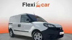 Blanco Usado 2023 Fiat Doblò Dynamic Monovolumen | 12.390 € (Precio justo)