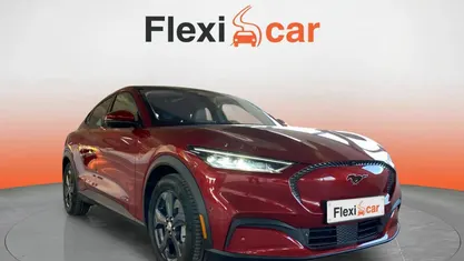 Rojo Usado 2022 Ford Mustang Mach-E SUV | 27.490 € (Super precio)