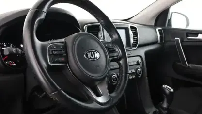 Usado Kia Sportage 132 CV (97 kW) 2017 Blanco SUV