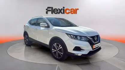 Usado Nissan Qashqai Style Edition 140 CV (102 kW) 2021 Blanco SUV