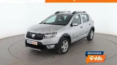 Blanco Usado 2015 Dacia Sandero Stepway Utilitario | 8299 € (Precio justo)
