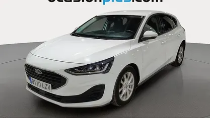 Usado Ford Focus Trend+ 120 CV (88 kW) 2022 Blanco Utilitario