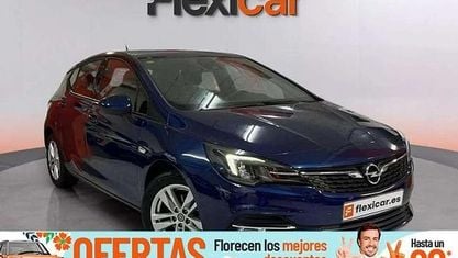 Usado Opel Astra Business Elegance 131 CV (96 kW) 2020 Azul Familiar
