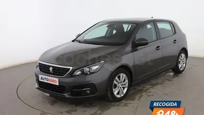 Usado Peugeot 308 Active 131 CV (96 kW) 2021 Gris Berlina