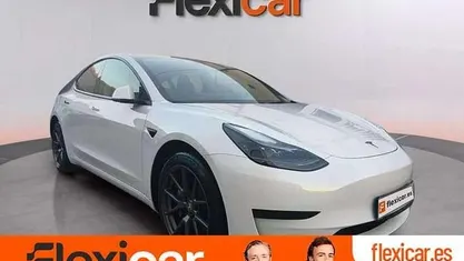 Usado Tesla Model 3 RWD 208 kW (283 CV) 2023 Blanco Berlina