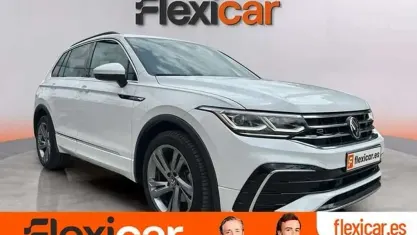 Usado VW Tiguan R-line 150 CV (110 kW) 2023 Blanco SUV