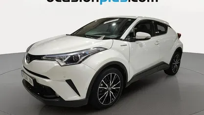 Usado Toyota C-HR Advance 122 CV (89 kW) 2017 Blanco SUV