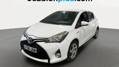 Usado Toyota Yaris Active 100 CV (73 kW) 2014 Blanco Utilitario