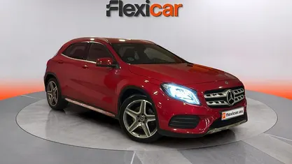 Usado Mercedes GLA220 177 CV (130 kW) 2017 Rojo SUV