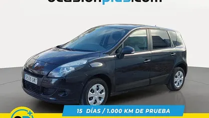 Negro Usado 2010 Renault Scénic III Authentique Monovolumen | 6150 € (Buen precio)