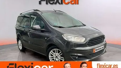 Usado Ford Tourneo Courier Ambiente 102 CV (75 kW) 2018 Monovolumen