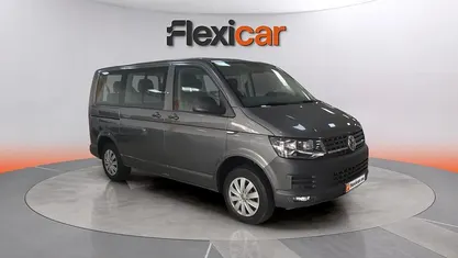 Usado VW Caravelle 150 CV (110 kW) 2019 Gris Monovolumen