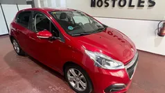 Usado 2016 Peugeot 208 Active Utilitario | 5995 € (Buen precio)