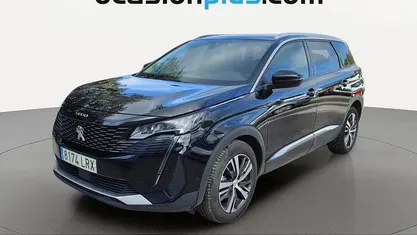 Usado Peugeot 5008 Allure 131 CV (96 kW) 2021 Negro SUV