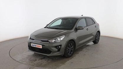 Occasion Kia Rio 101 PK (74 kW) 2022 Grijs Sedan