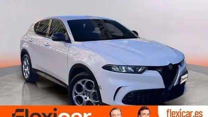 Usado 2023 Alfa Romeo Tonale Sprint SUV | 21.490 € (Precio justo)