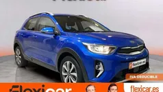 Usado 2021 Kia Stonic SUV | 14.390 € (Precio justo)