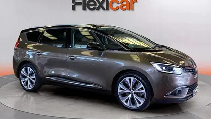 Usado 2019 Renault Scénic IV Zen Monovolumen | 15.490 € (Buen precio)