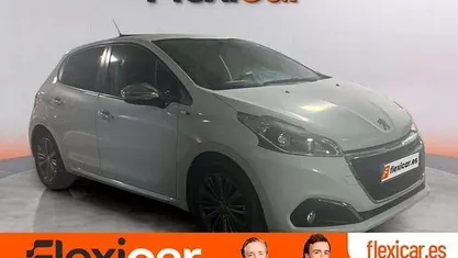 Usado Peugeot 208 Access 82 CV (60 kW) 2017 Utilitario