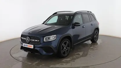Usado Mercedes GLB200 AMG line 163 CV (119 kW) 2021 Azul SUV