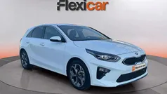 Blanco Usado 2021 Kia Ceed Berlina | 15.990 € (Precio justo)
