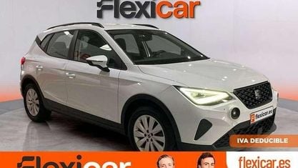 Usado Seat Arona Style 110 CV (80 kW) 2024 Blanco SUV