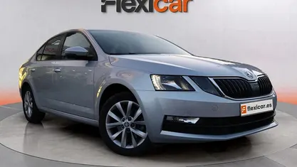 Usado Skoda Octavia Style 150 CV (110 kW) 2018 Berlina