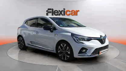 Usado Renault Clio V Initiale Paris 140 CV (102 kW) 2021 Blanco Berlina