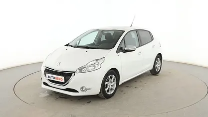 Usado 2015 Peugeot 208 Style Utilitario | 8899 € (Precio justo)