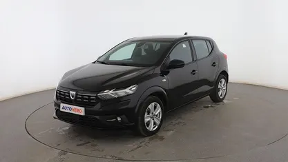Negro Usado 2022 Dacia Sandero Comfort Utilitario | 13.199 € (Precio justo)