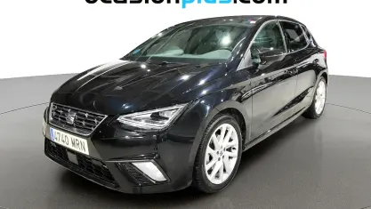 Usado Seat Ibiza FR 150 CV (110 kW) 2024 Negro Utilitario