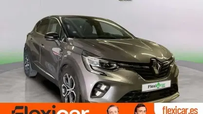 Usado Renault Captur Intens 91 CV (66 kW) 2022 Gris SUV