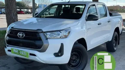 Usado Toyota HiLux 150 CV (110 kW) 2021 Blanco Pickup/Camioneta