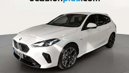 Begagnad BMW 120 163 HK (119 kW) 2025 Vit Halvkombi