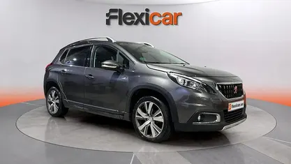 Usado Peugeot 2008 Allure 120 CV (88 kW) 2019 SUV