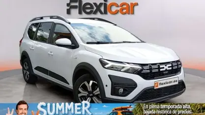 Usado Dacia Jogger Expression 101 CV (74 kW) 2023 Blanco Monovolumen