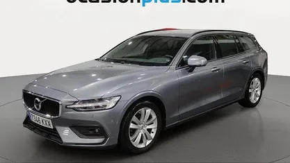 Usado Volvo V60 Momentum 150 CV (110 kW) 2019 Gris Familiar