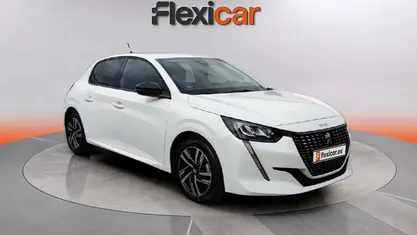 Usado Peugeot 208 Allure 101 CV (74 kW) 2023 Utilitario