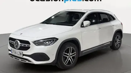 Usado Mercedes GLA200 150 CV (110 kW) 2022 Blanco SUV