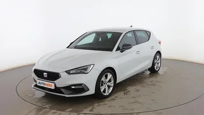 Blanco Usado 2024 Seat Leon FR Berlina | 24.899 € (Precio justo)