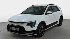 Blanco Usado 2024 Kia Niro SUV | 22.137 € (Buen precio)