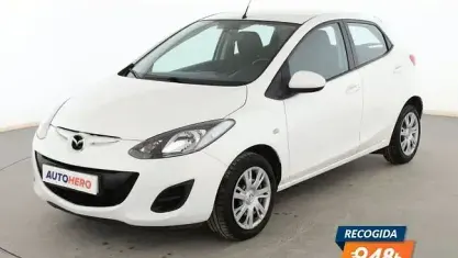 Usado Mazda 2 Style 75 CV (55 kW) 2014 Blanco Berlina
