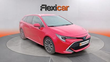 Używany Toyota Corolla Sport 122 KM (89 kW) 2022 Czerwony Kombi