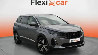 Usado Peugeot 5008 Allure 131 CV (96 kW) 2020 Monovolumen